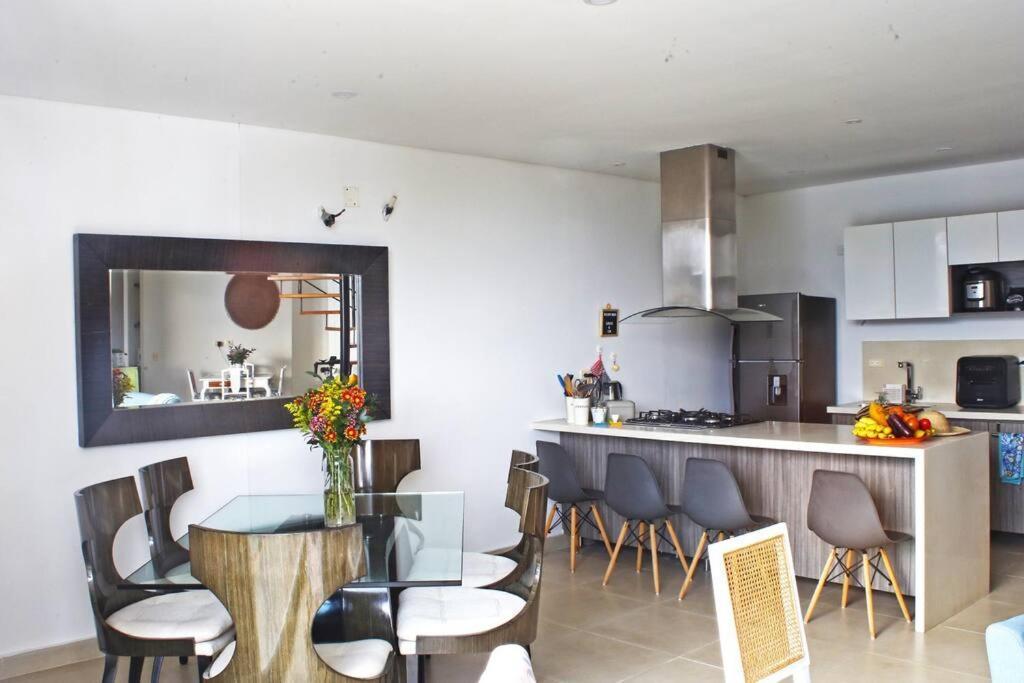 Espectacular Penthouse Playa Salguero Apartment Gaira